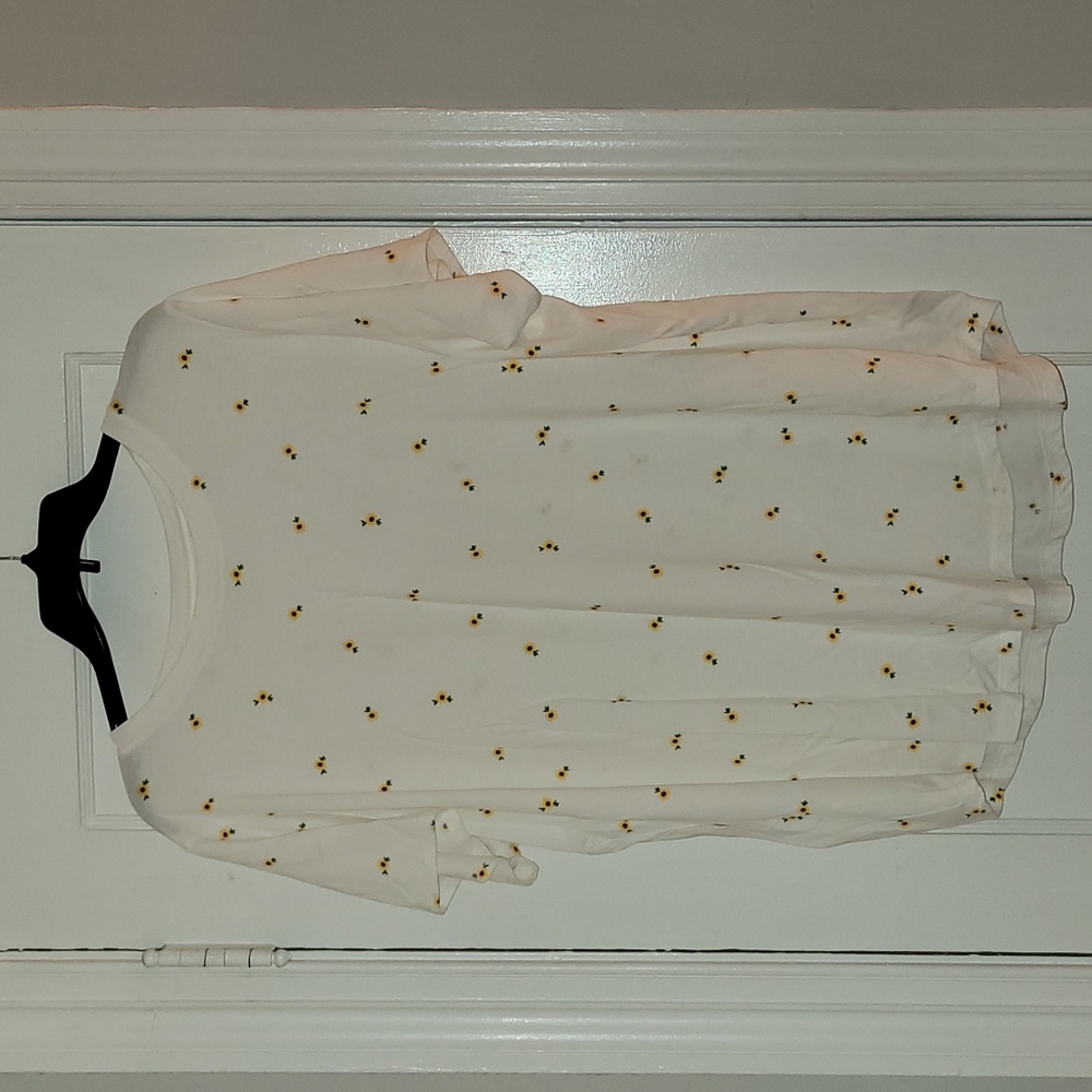 Old Navy Floral T-Shirt